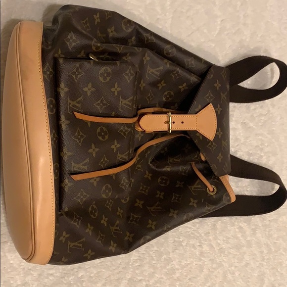 Louis Vuitton Montsouris Backpack - Picture 1 of 7